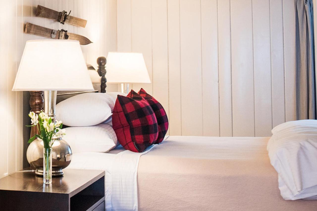 Edson Hill - A Distinctive Country Inn 斯托 外观 照片
