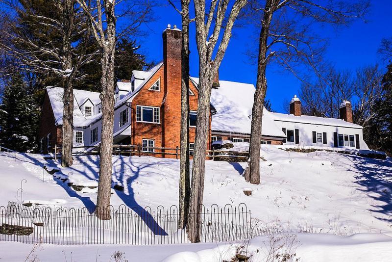 Edson Hill - A Distinctive Country Inn 斯托 外观 照片