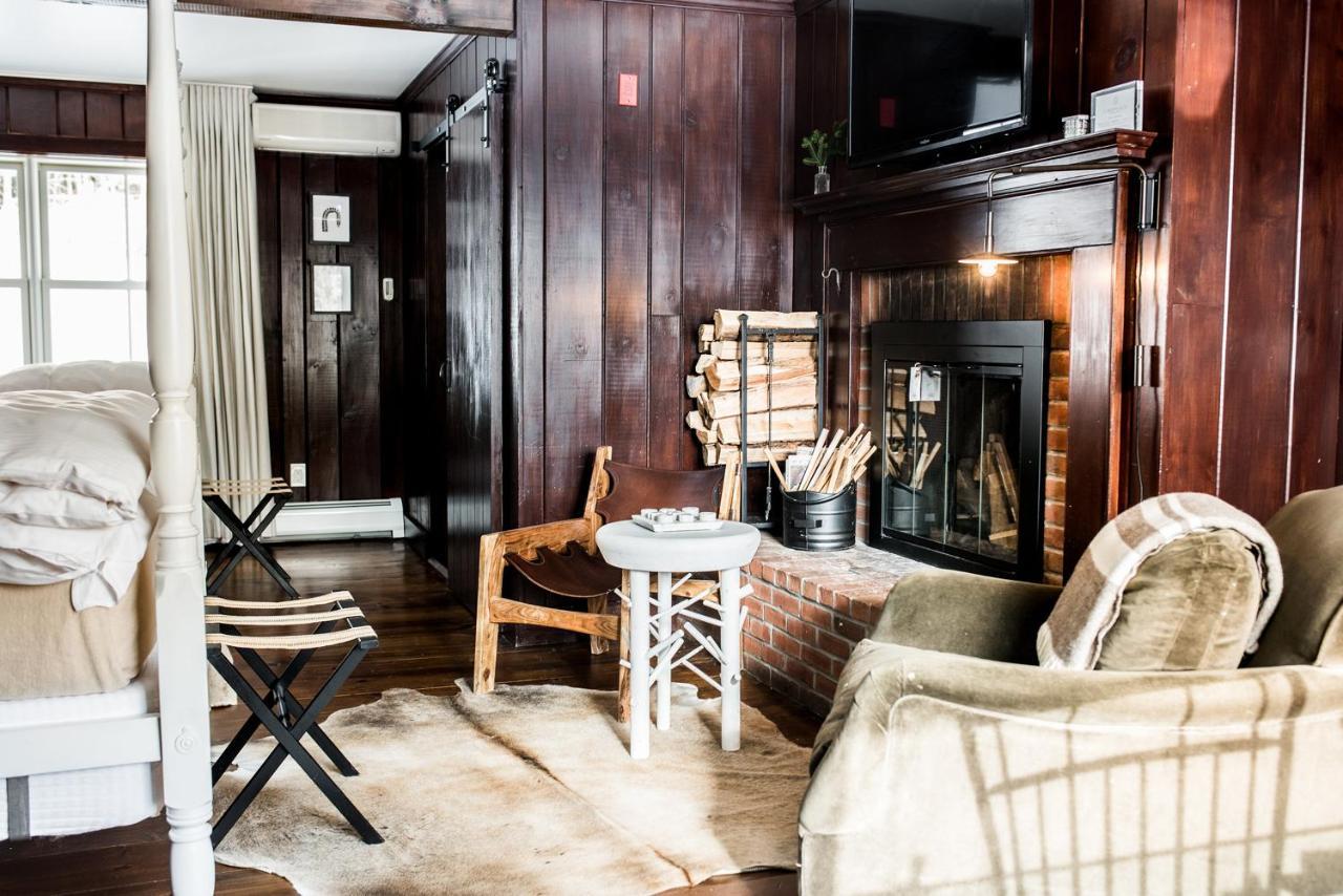 Edson Hill - A Distinctive Country Inn 斯托 外观 照片
