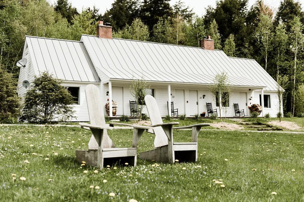 Edson Hill - A Distinctive Country Inn 斯托 外观 照片